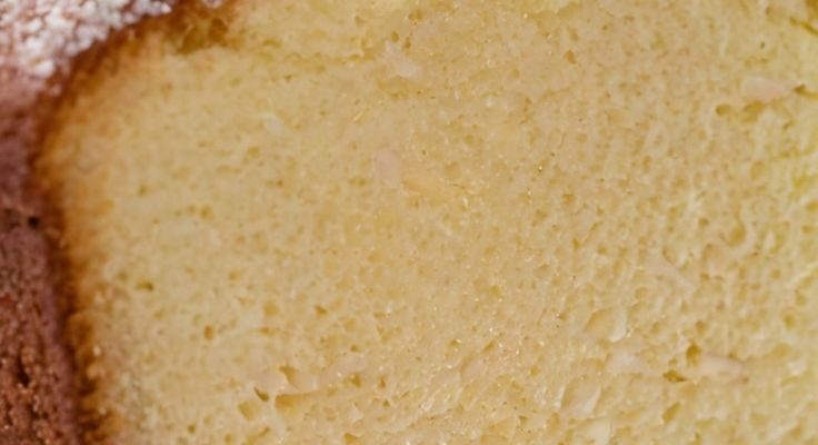 Soft and Moist Classic Vanilla Pound Cake