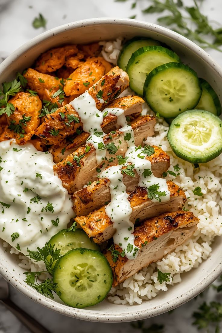 Greek Chicken Rice Bowl with Homemade Tzatziki: A Burst of Mediterranean Sunshine